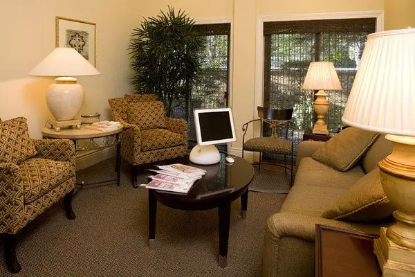 image_large-11 Office Interior 6